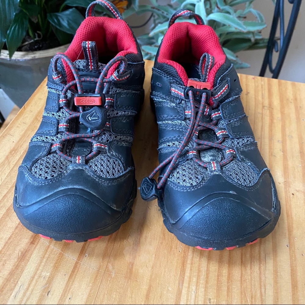 Keen Koven Hiking Shoes low top